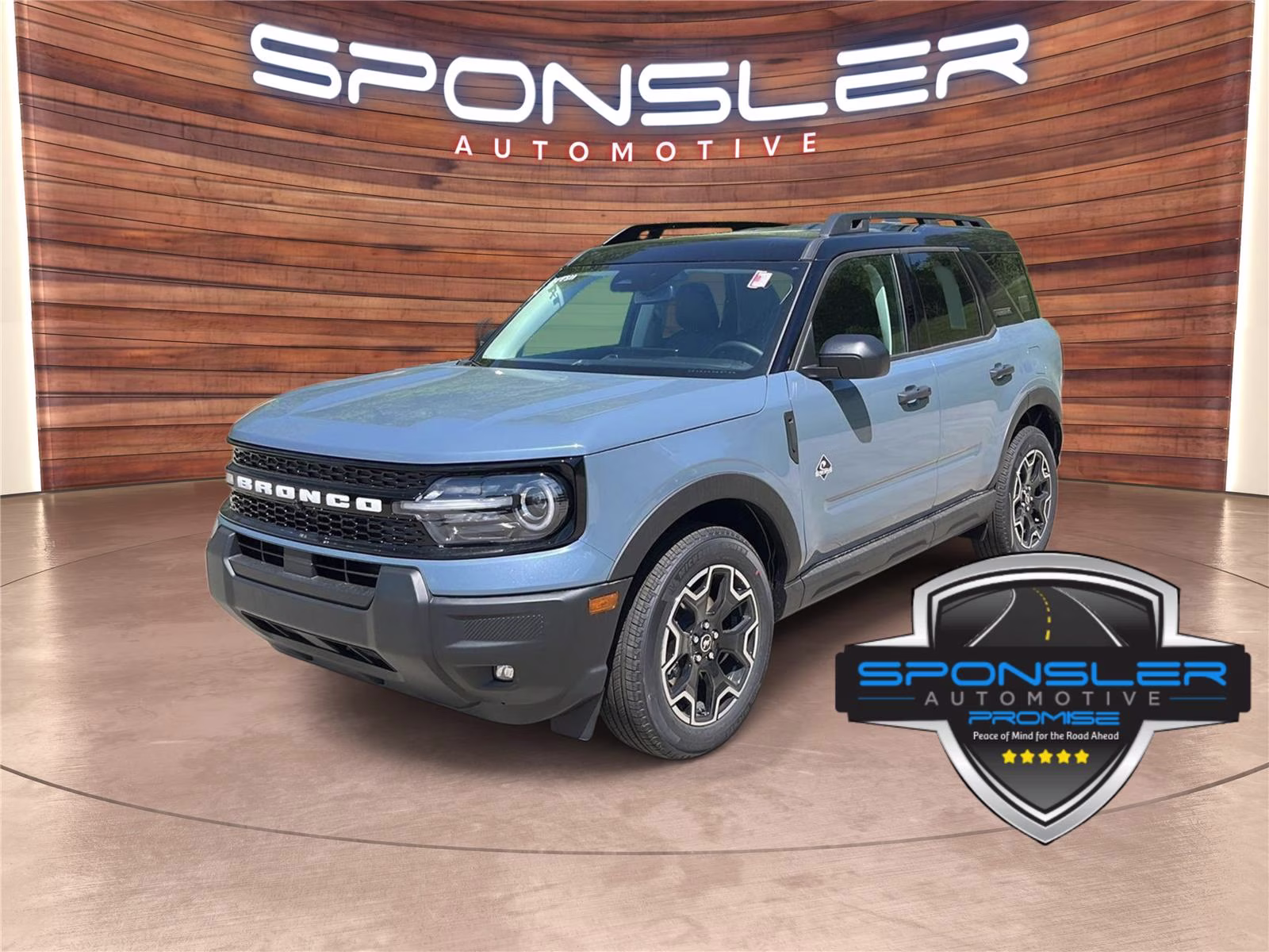 2026 Azure Gray Metallic Tri-Coat Ford Bronco Sport Outer Banks 4X4 SUV