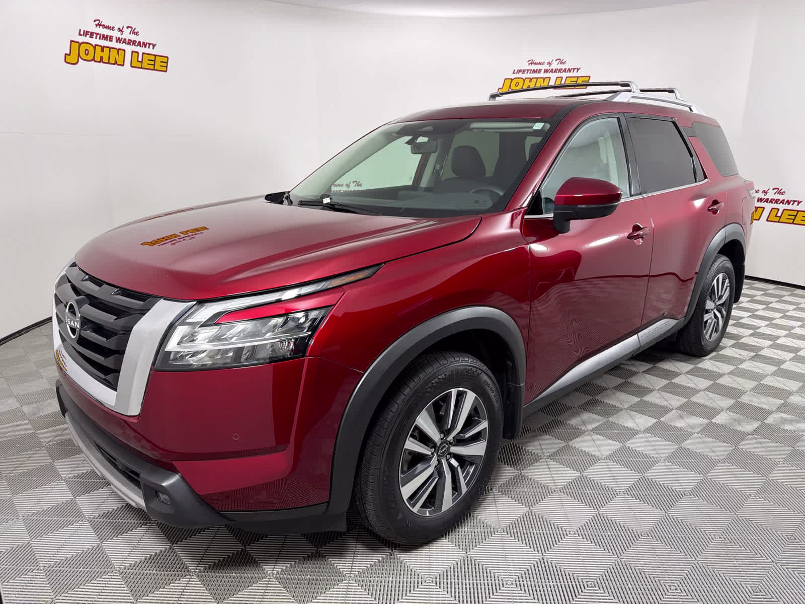 2024 Scarlet Ember Nissan Pathfinder SL FWD SUV
