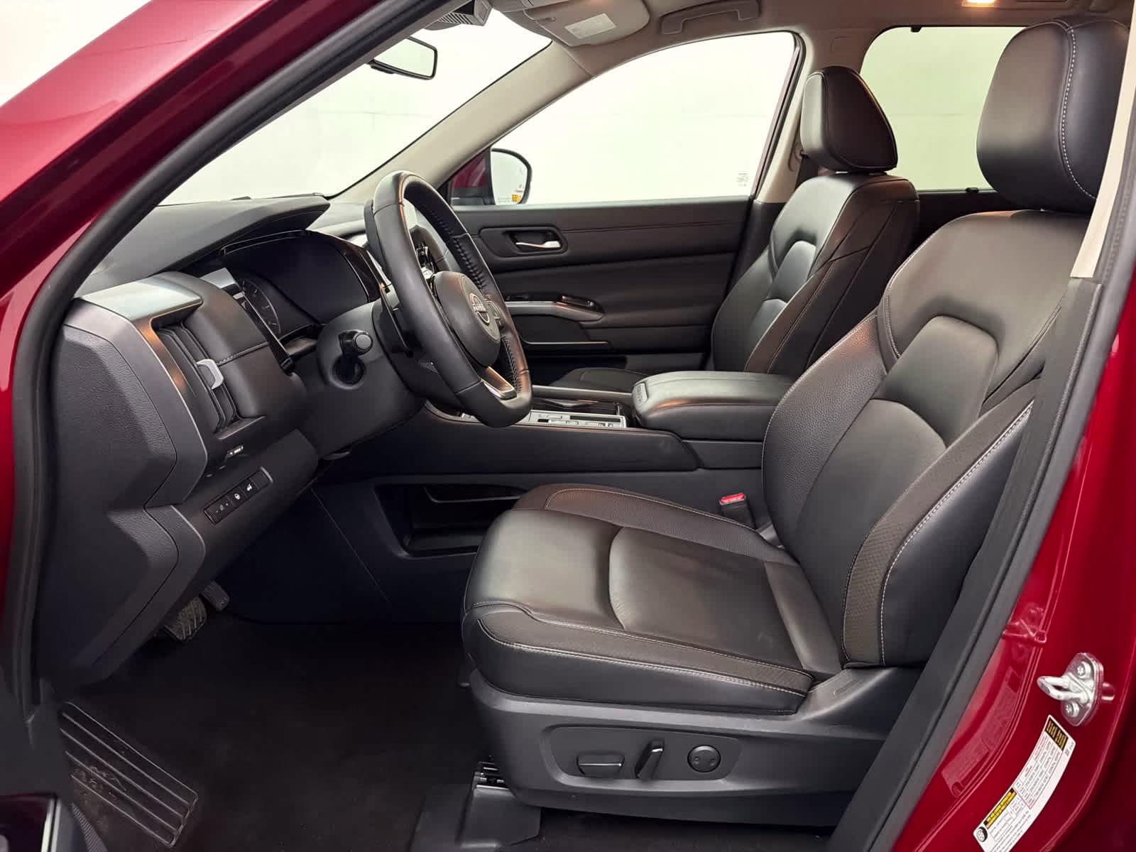 2024 Scarlet Ember Nissan Pathfinder SL FWD SUV