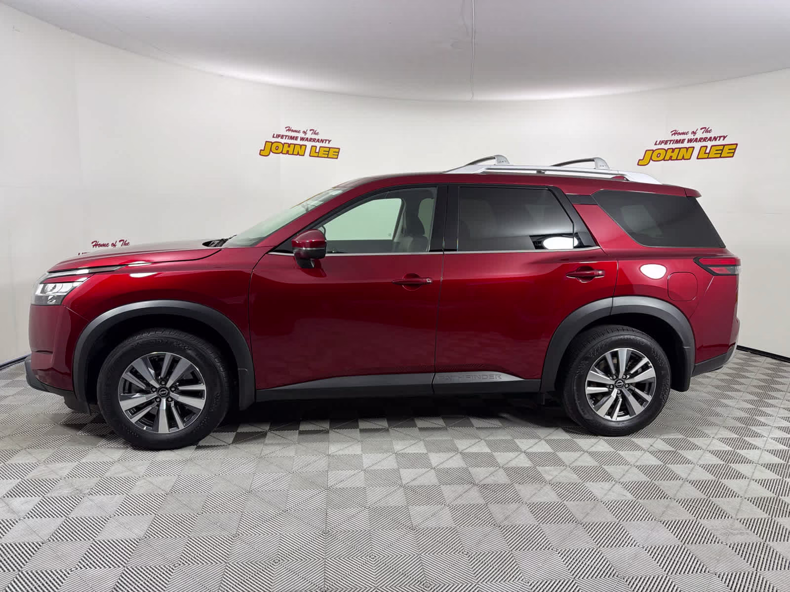 2024 Scarlet Ember Nissan Pathfinder SL FWD SUV