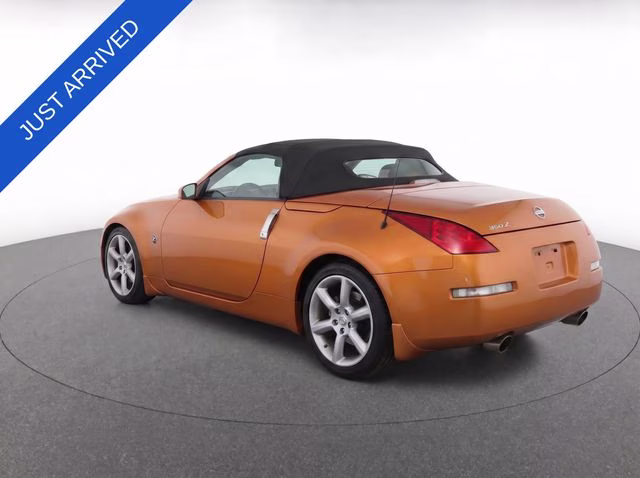 2005 Le Mans Sunset Clearcoat Metallic Nissan 350Z Touring RWD Convertible