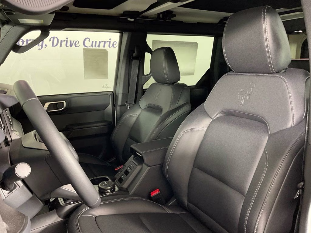 2026 Oxford White Ford Bronco Big Bend 4X4 SUV