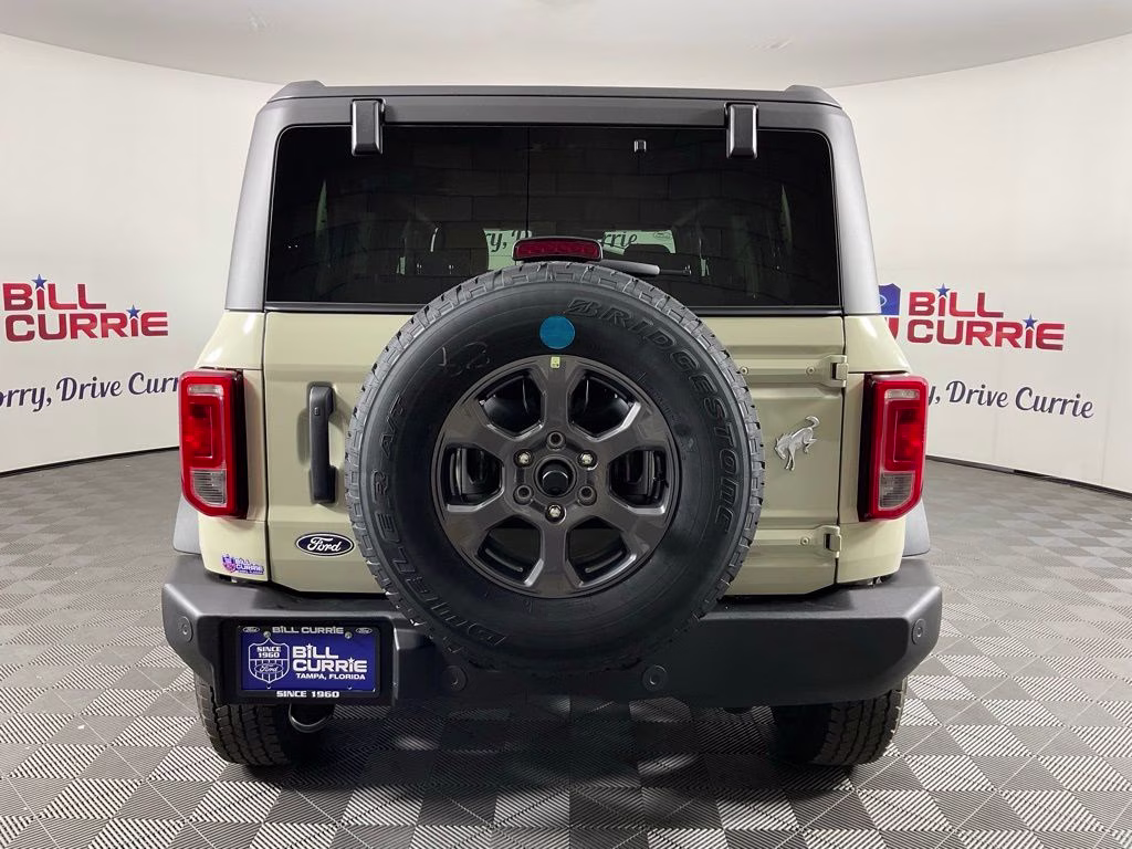 2026 Desert Sand Ford Bronco Big Bend 4X4 SUV