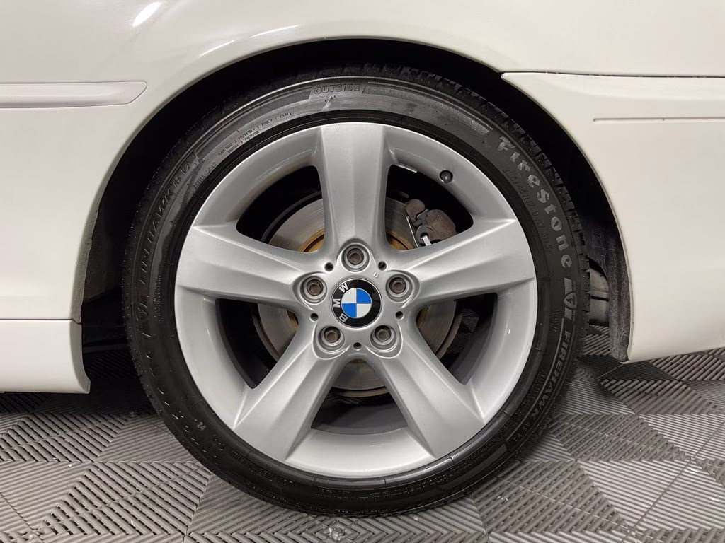 2005 White BMW 3 Series 325Ci RWD Convertible