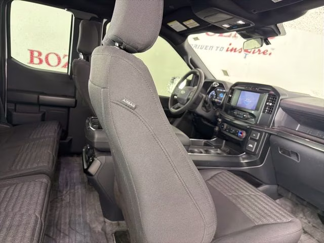 2023 Oxford White Ford F-150 XL RWD Truck