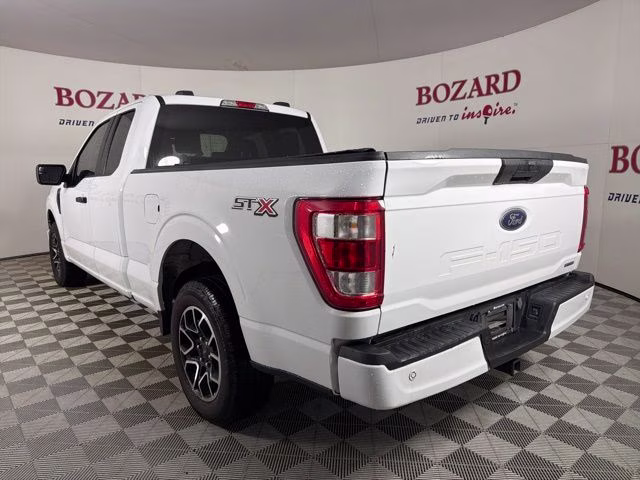 2023 Oxford White Ford F-150 XL RWD Truck
