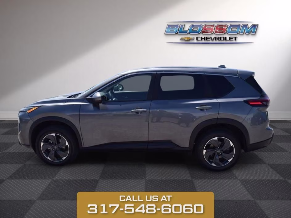 2025 Gun Metallic Nissan Rogue SV FWD SUV