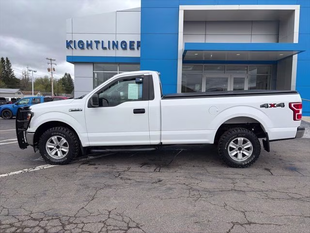 2019 Oxford White Ford F-150 XL 4X4 Truck