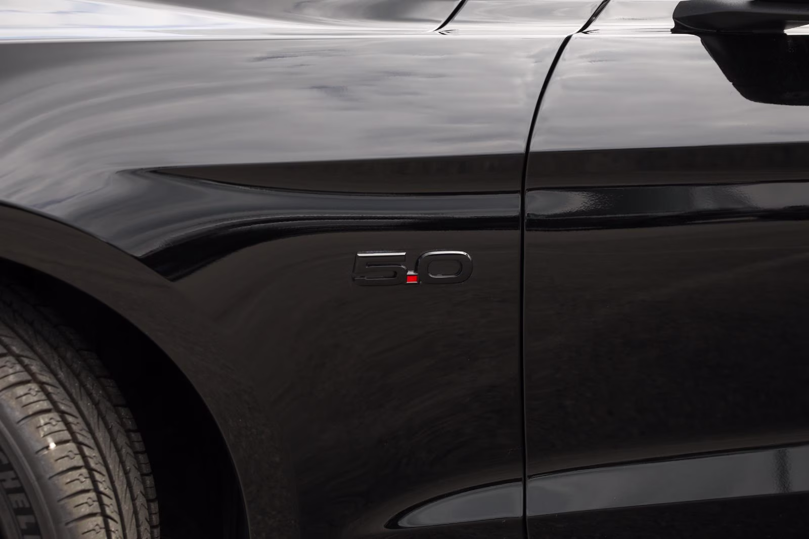 2022 Shadow Black Ford Mustang GT Premium RWD Fastback