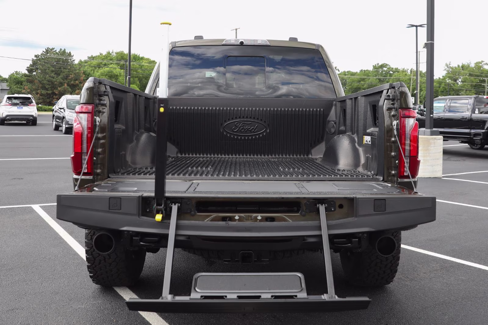 2026 Shelter Green Ford F-150 Raptor 4X4 Truck