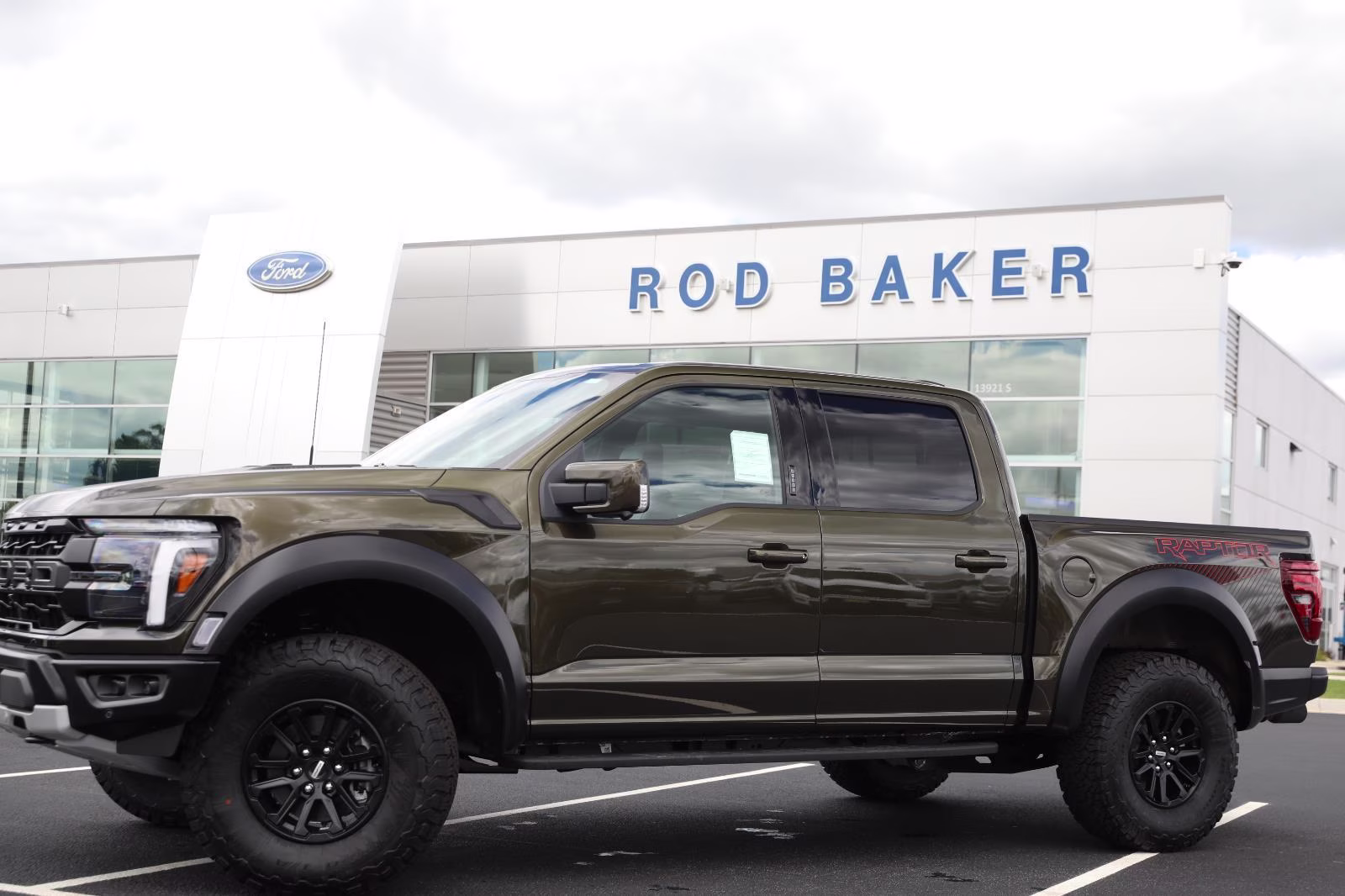 2026 Shelter Green Ford F-150 Raptor 4X4 Truck