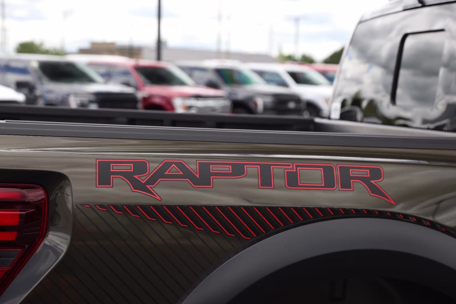 2026 Shelter Green Ford F-150 Raptor 4X4 Truck