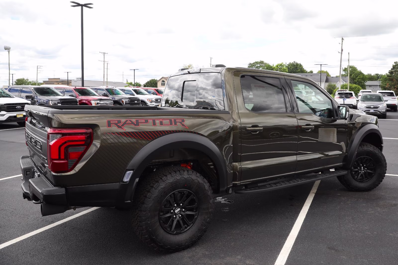 2026 Shelter Green Ford F-150 Raptor 4X4 Truck