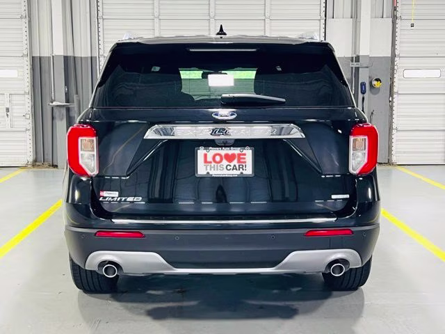 2020 Black Metallic Ford Explorer Limited RWD SUV
