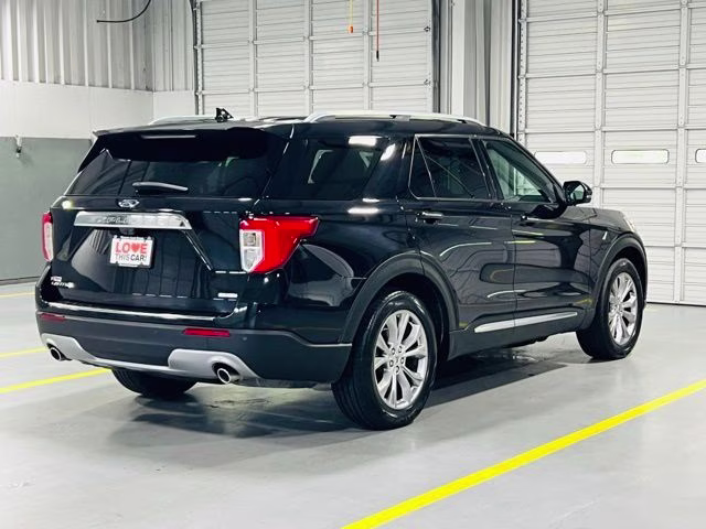 2020 Black Metallic Ford Explorer Limited RWD SUV