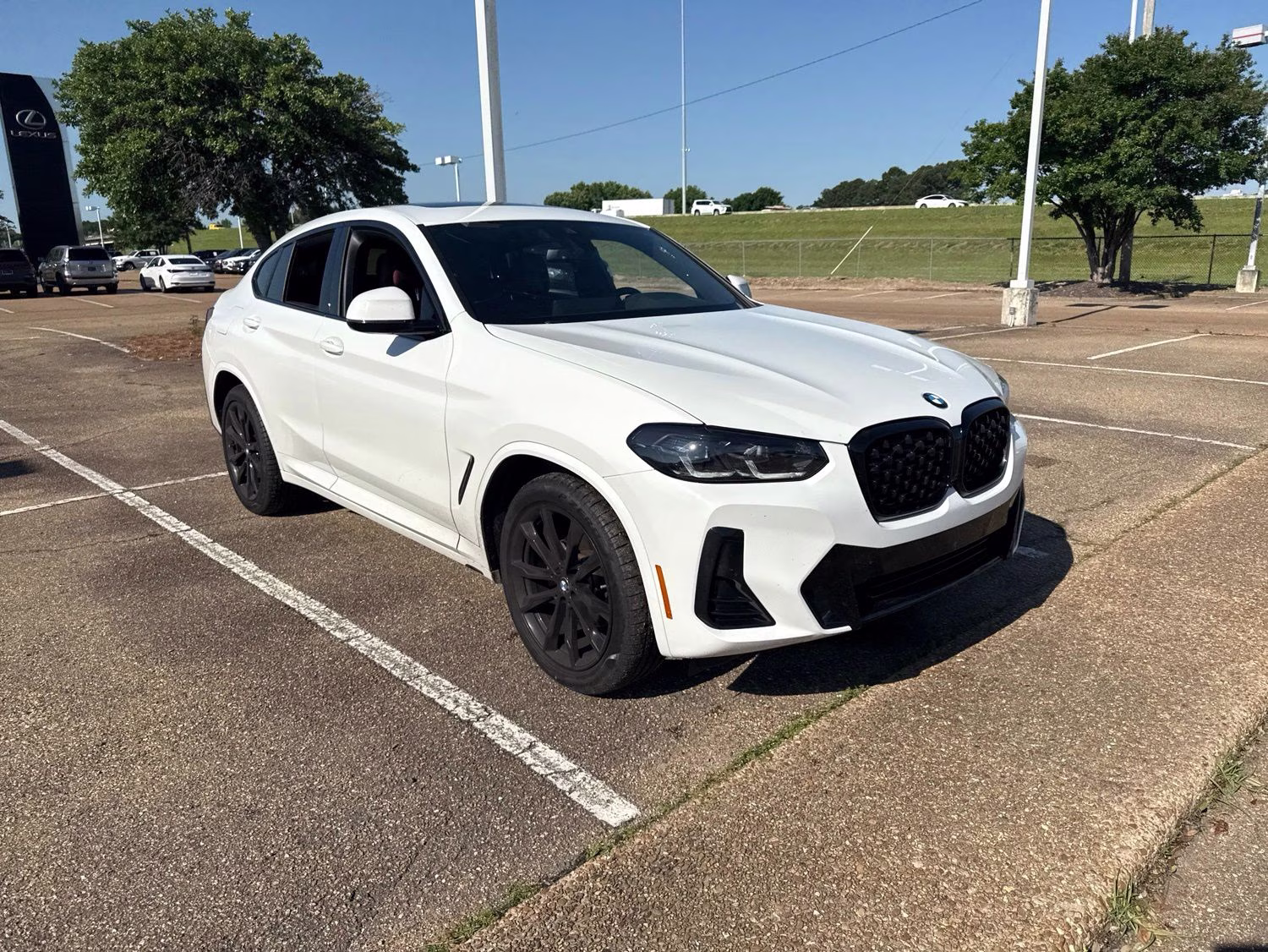 2023 Alpine White BMW X4 xDrive30i AWD SUV