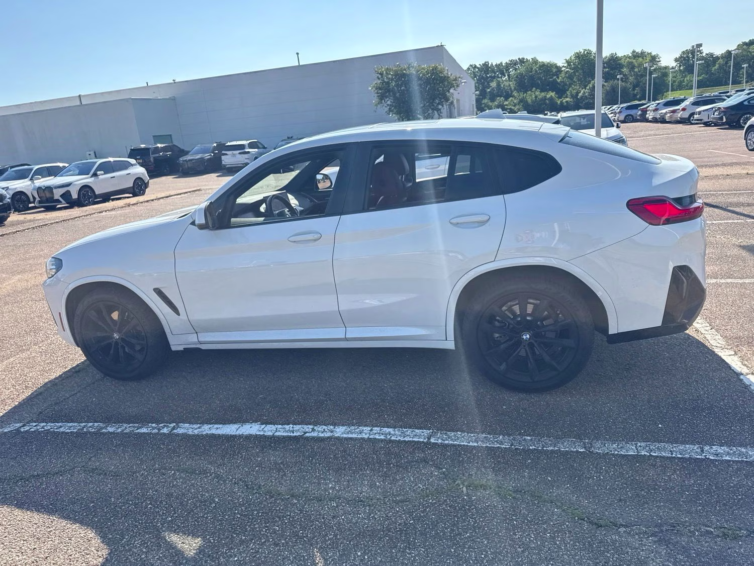 2023 Alpine White BMW X4 xDrive30i AWD SUV