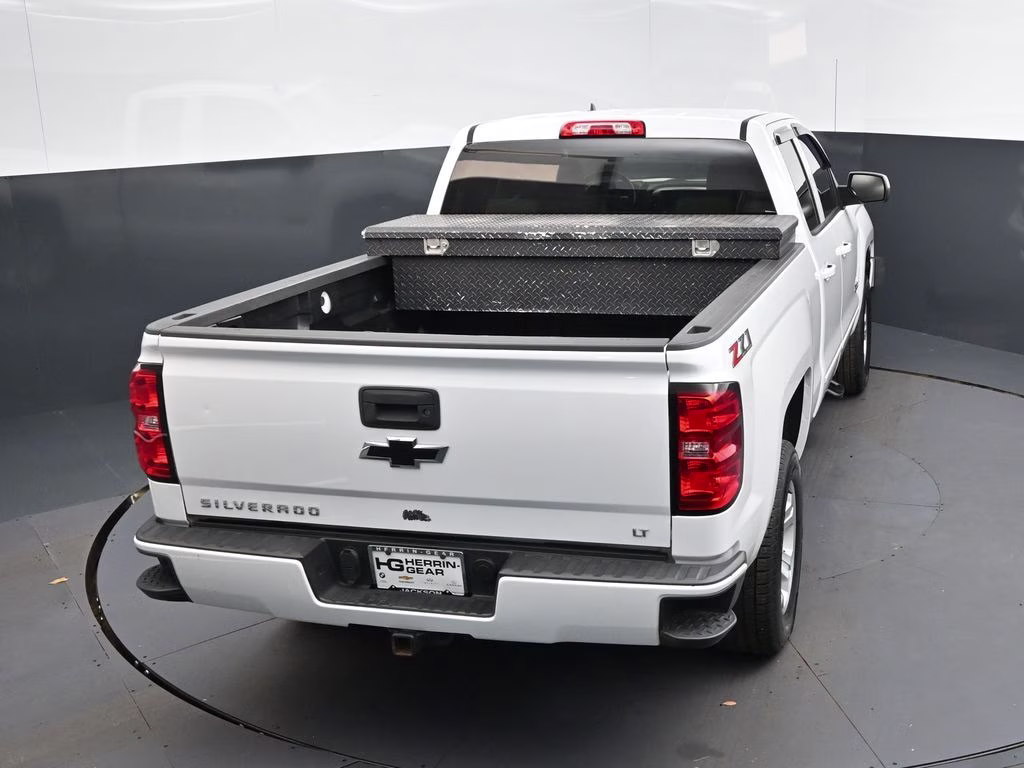 2018 Summit White Chevrolet Silverado 1500 LT 4X4 Truck