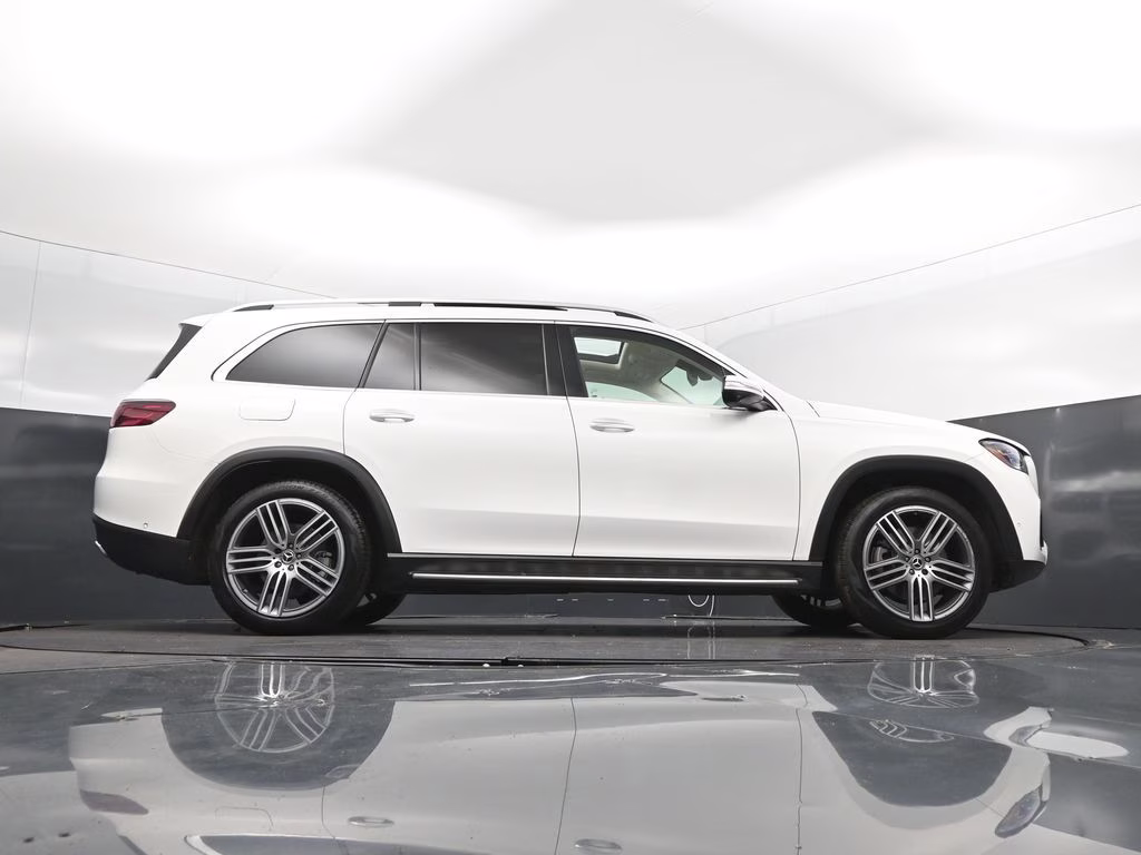 2024 White Mercedes-Benz GLS GLS 450 AWD SUV