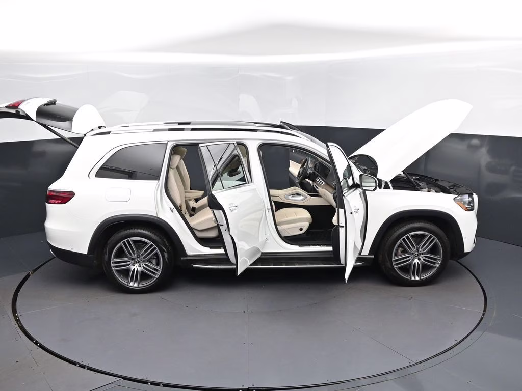 2024 White Mercedes-Benz GLS GLS 450 AWD SUV