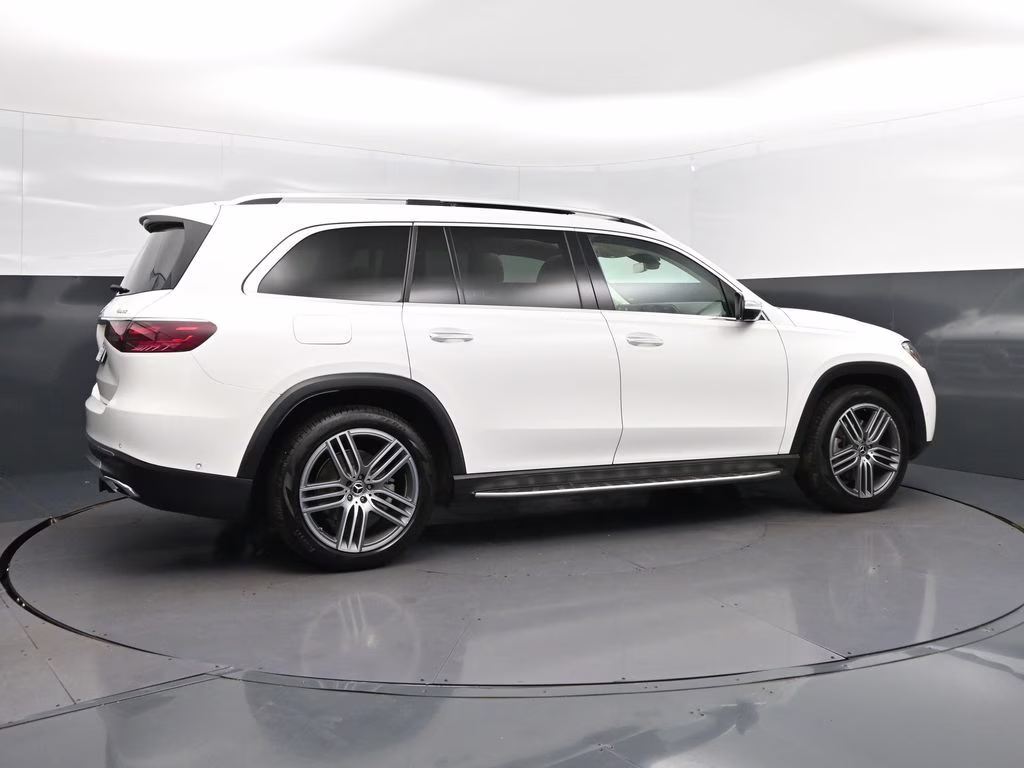 2024 White Mercedes-Benz GLS GLS 450 AWD SUV