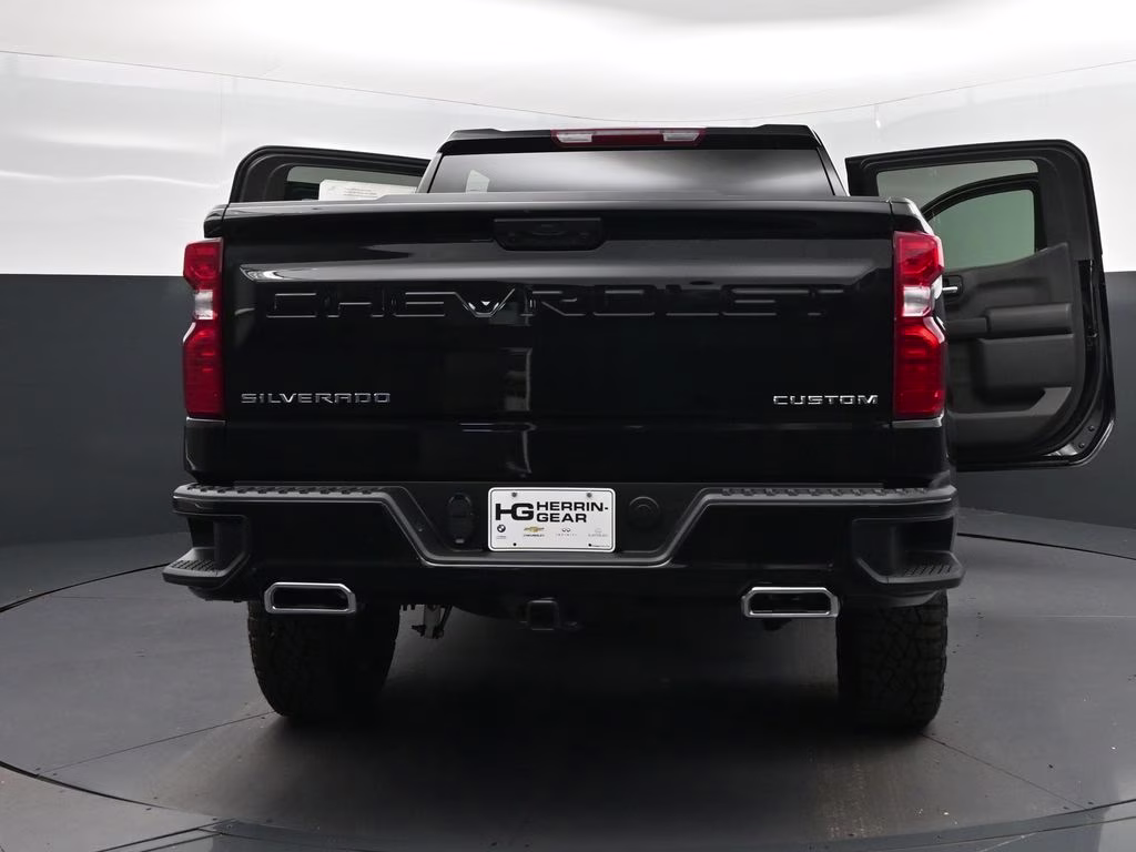 2026 Black Chevrolet Silverado 1500 Custom Trail Boss 4X4 Truck
