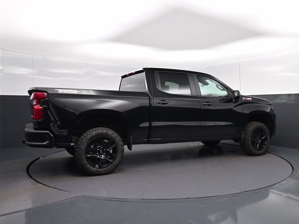 2026 Black Chevrolet Silverado 1500 Custom Trail Boss 4X4 Truck