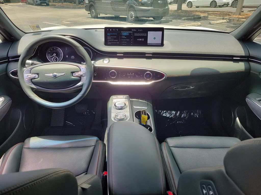 2023 Uyuni White Genesis GV70 2.5T AWD SUV