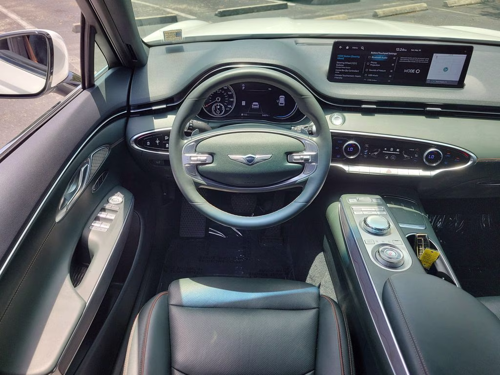 2023 Uyuni White Genesis GV70 2.5T AWD SUV