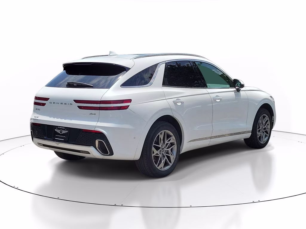 2023 Uyuni White Genesis GV70 2.5T AWD SUV