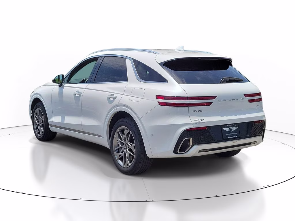 2023 Uyuni White Genesis GV70 2.5T Advanced AWD SUV