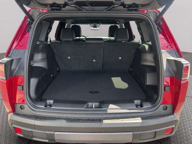 2026 Red Hot Pearlcoat Jeep Cherokee Limited 4X4 SUV