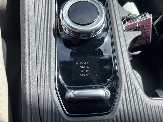 2026 Red Hot Pearlcoat Jeep Cherokee Limited 4X4 SUV