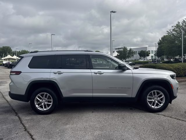 2023 Silver Zynith Jeep Grand Cherokee L Laredo RWD SUV