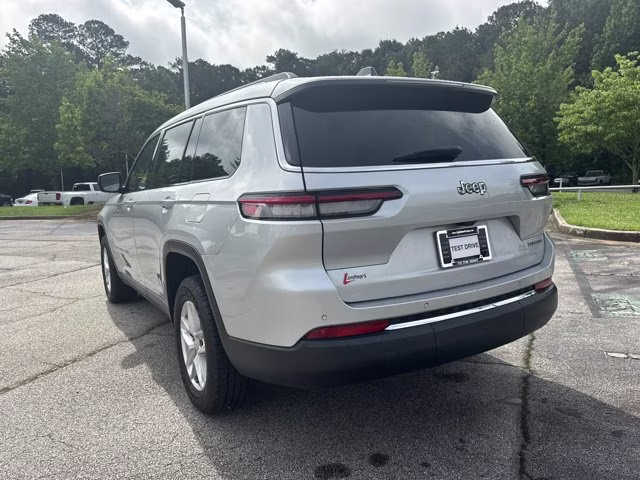 2023 Silver Zynith Jeep Grand Cherokee L Laredo RWD SUV