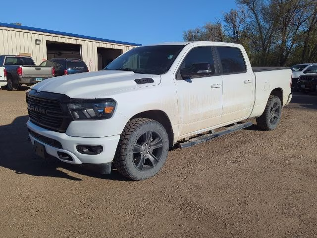 2021 Bright White Clearcoat Ram 1500 Big Horn/Lone Star 4X4 Truck