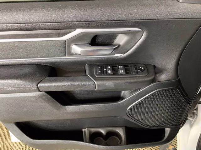 2021 Bright White Clearcoat Ram 1500 Big Horn 4X4 Truck