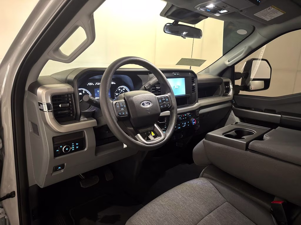 2025 Avalanche Ford Super Duty F-250 SRW XL 4X4 Truck
