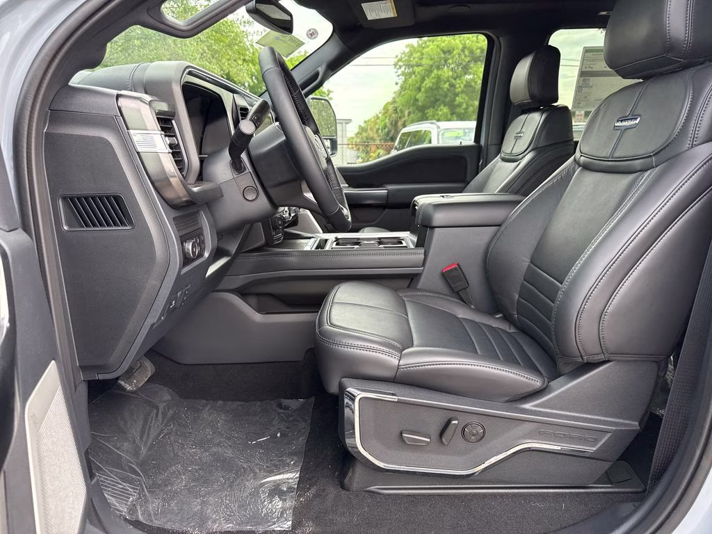2026 Glacier Gray Metallic Tri-Coat Ford Super Duty F-250 SRW Platinum 4X4 Truck