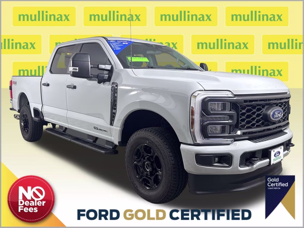 2025 Ford F-250 XL 4x4 Crew Cab 6-3/4' Box's photo