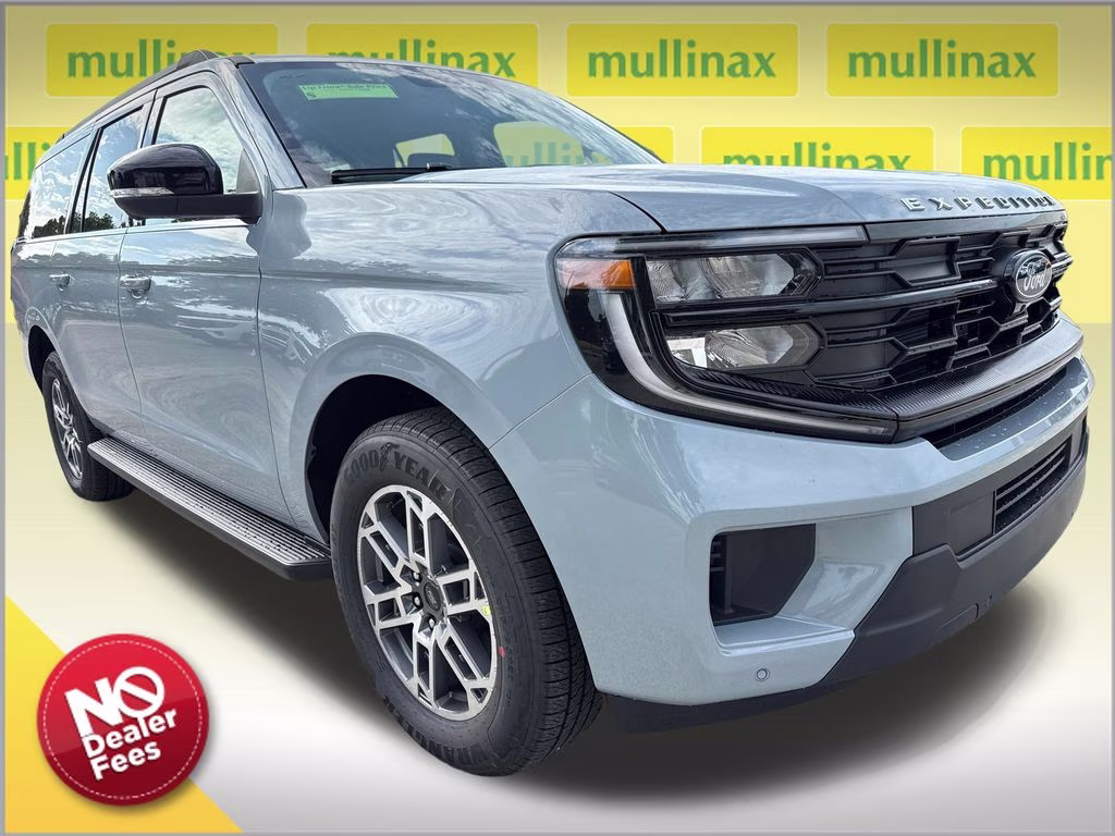 2026 Glacier Gray Metallic Tri-Coat Ford Expedition Max Active RWD SUV