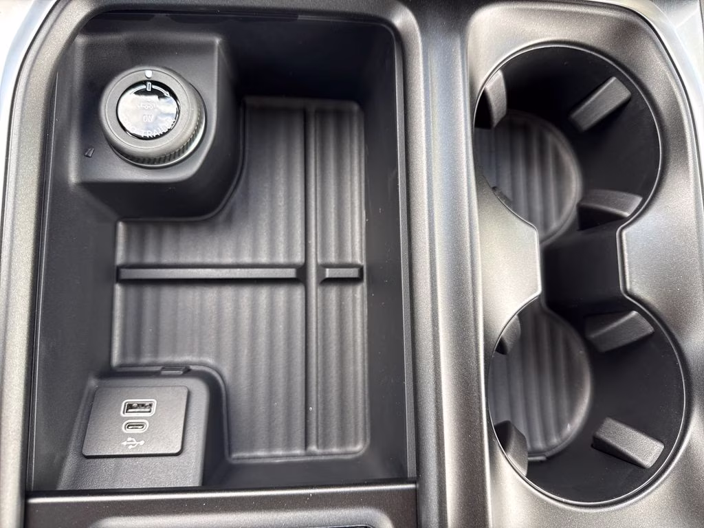 2026 Glacier Gray Metallic Tri-Coat Ford Expedition Max Active RWD SUV