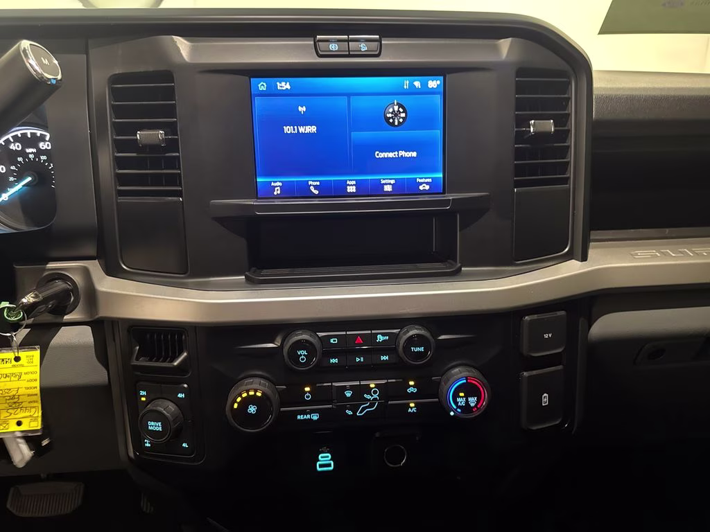 2025 Avalanche Ford Super Duty F-250 SRW XL 4X4 Truck