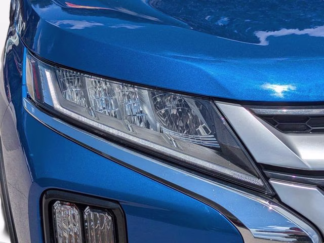 2024 Octane Blue Metallic Mitsubishi Outlander Sport 2.0 SE 4X4 SUV