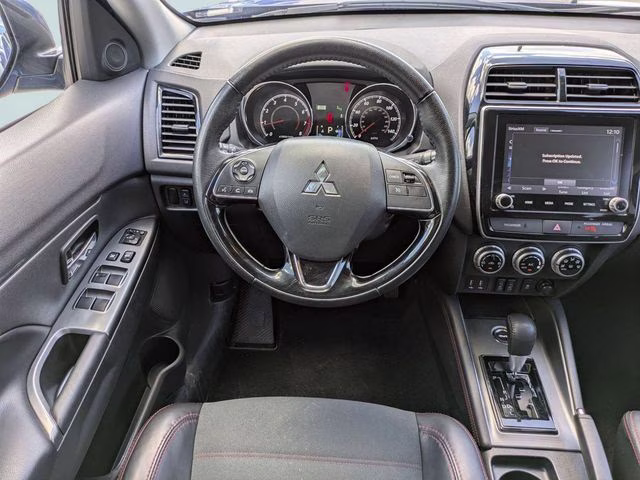 2024 Octane Blue Metallic Mitsubishi Outlander Sport 2.0 SE 4X4 SUV