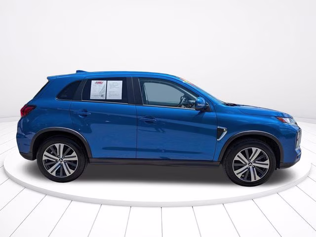2024 Octane Blue Metallic Mitsubishi Outlander Sport 2.0 SE 4X4 SUV