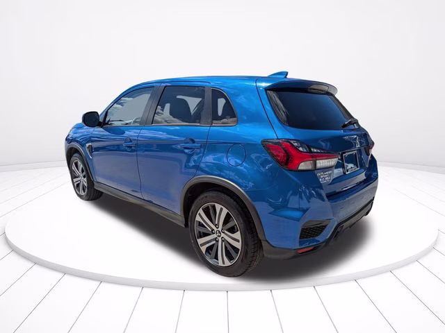 2024 Octane Blue Metallic Mitsubishi Outlander Sport 2.0 SE 4X4 SUV