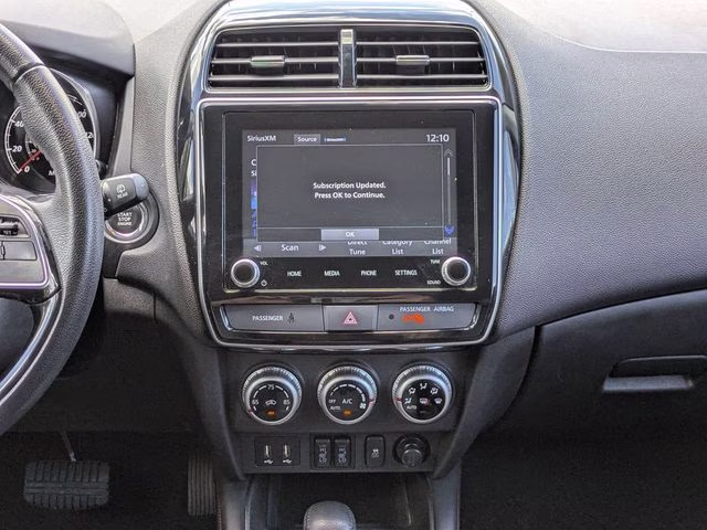 2024 Octane Blue Metallic Mitsubishi Outlander Sport 2.0 SE 4X4 SUV