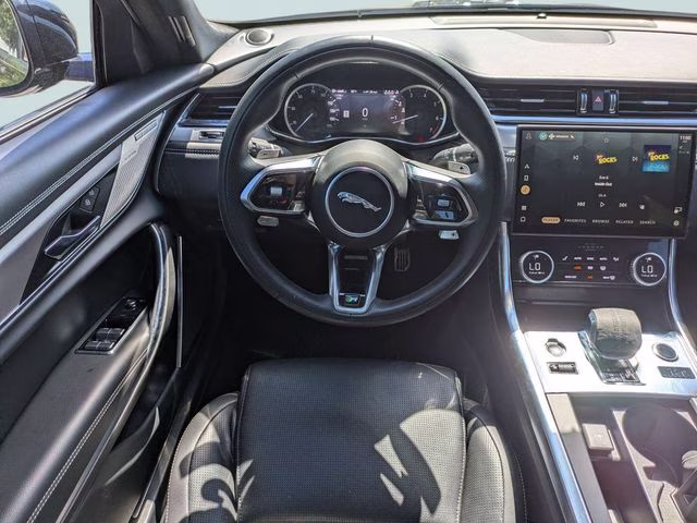 2022 Santorini Black Metallic Jaguar XF R-Dynamic SE AWD Sedan