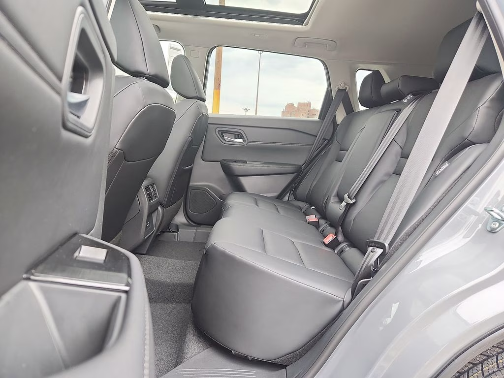 2026 Boulder Gray Pearl Nissan Rogue Dark Armor AWD SUV
